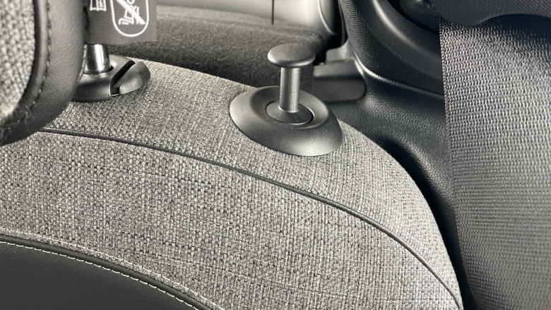 MINI Hatchback 135kW Cooper S Level 2 33kWh 3dr Auto Electric Hatchback